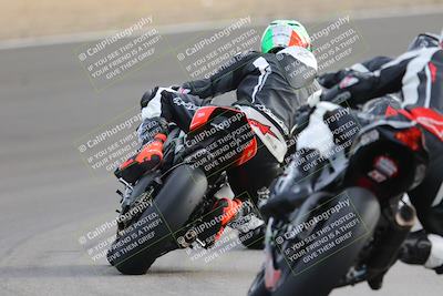 media/Dec-17-2022-SoCal Trackdays (Sat) [[224abd9271]]/Turn 10 Backside (120pm)/